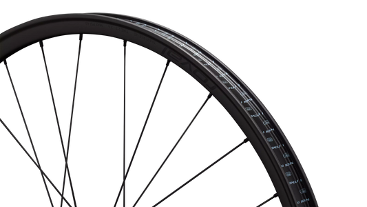 Roval Traverse HD 240 DEG 6B - Satin Carbon/Gloss Black