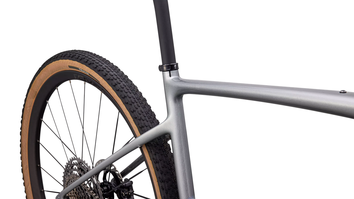Diverge 4 Pro LTD - Shimano XTR/GRX Di2 - Silver Dust / Shadow Silver / Metallic Obsidian