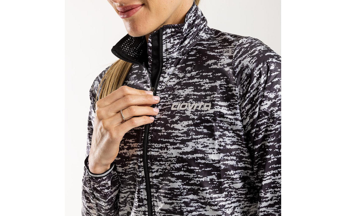 Ciovita KHZ Lightweight Windbreaker