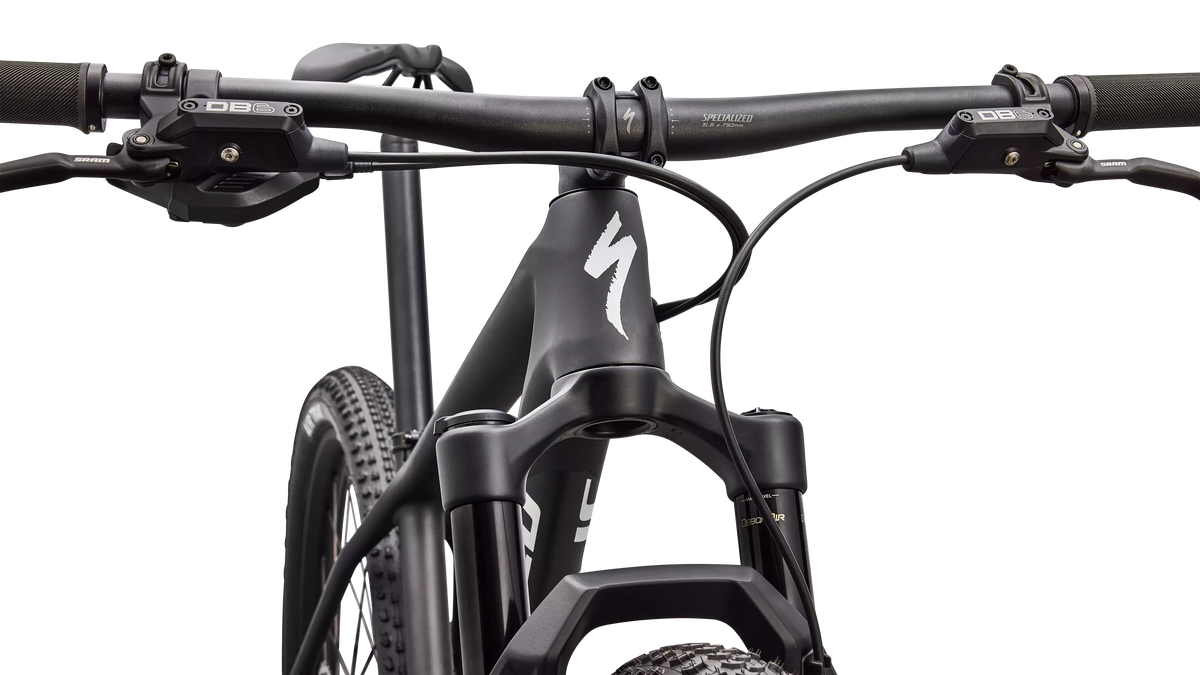 Epic Hardtail Comp (2026) - Satin Carbon / Metallic White Silver