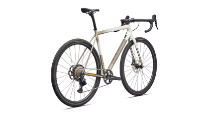 Crux Comp - Dune White / Sandstone Metallic / Desert Metallic / Orange Zest
