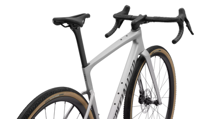 Crux 5 Expert with SRAM Force XPLR