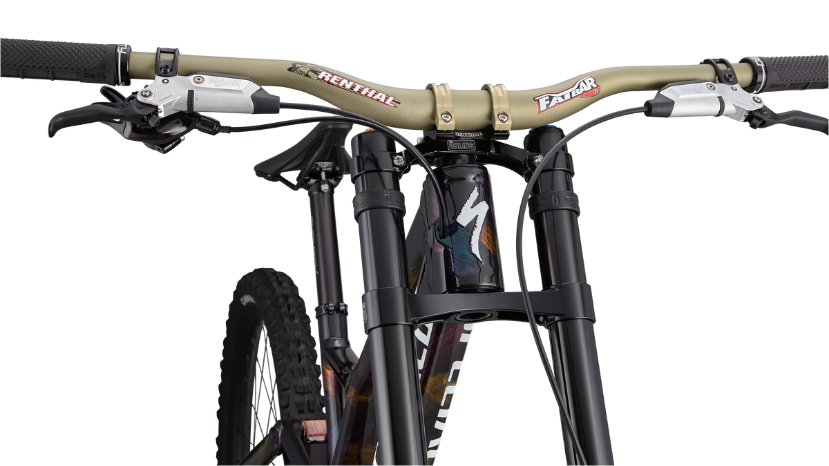 Demo Race (2025) - Gloss Obsidian / Brushed / Chameleon Supernova