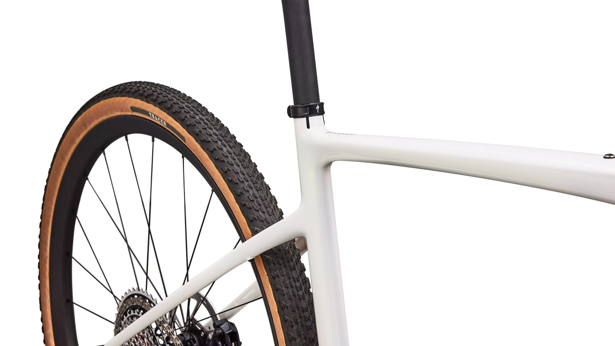 Diverge 4 Pro - SRAM Force XPLR - Dune White / Gold Pearl / Burnt Gold Metallic