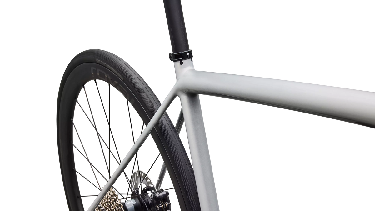 Aethos 2 Expert - Shimano Ultegra Di2 - Gloss Dolomite Metallic / Blue Pearl Over Shadow Silver