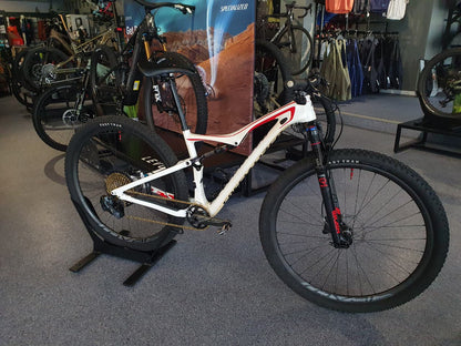 Specialized Era Expert